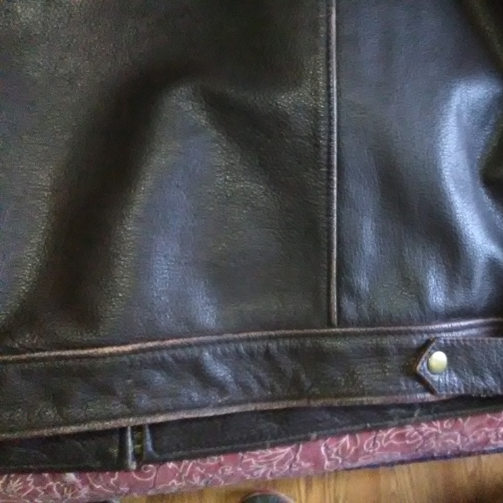 Real Leather Jacket - Picture 8 of 8